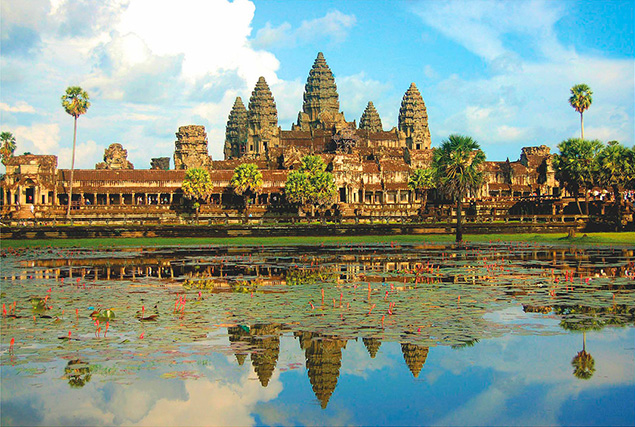 Тур в Камбоджу из Пхукета. Храмовый Комплекс Ангкор Ват.