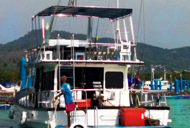 Лодка Marina
